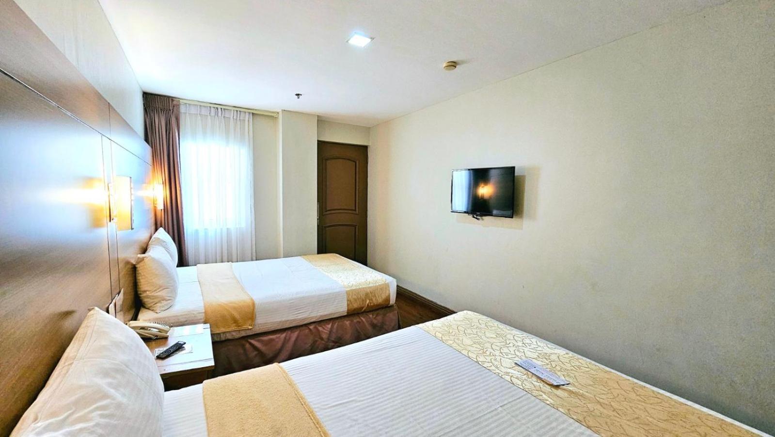 Tagaytay Hotel Sixb Tagaytay City Екстер'єр фото
